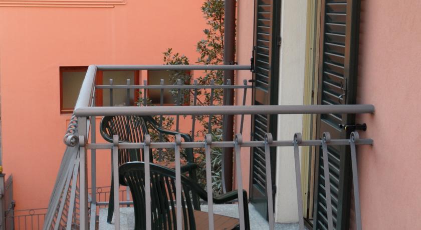 Casa Vacanze Touring Вербания Экстерьер фото