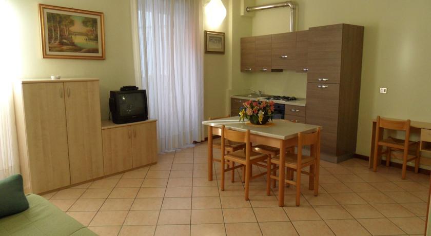 Casa Vacanze Touring Вербания Экстерьер фото