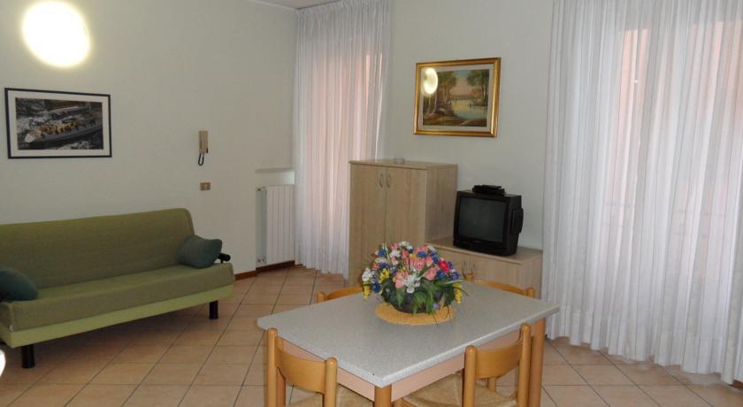 Casa Vacanze Touring Вербания Экстерьер фото