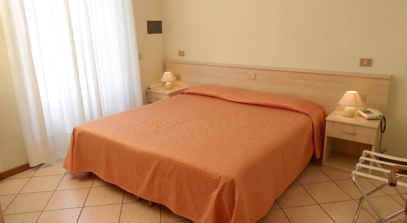 Casa Vacanze Touring Вербания Номер фото